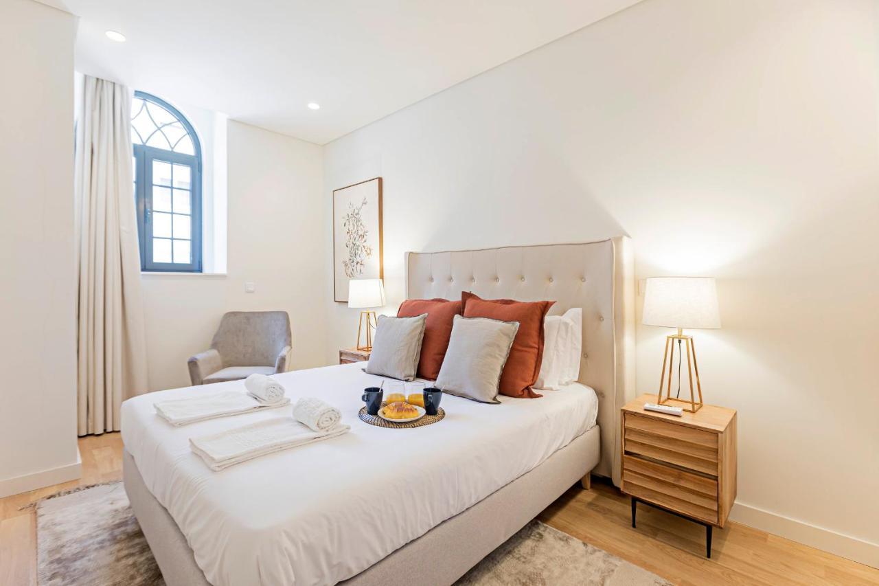 Brand New 1Bd Apart. W/Ac By Lovelystay Porto Bagian luar foto